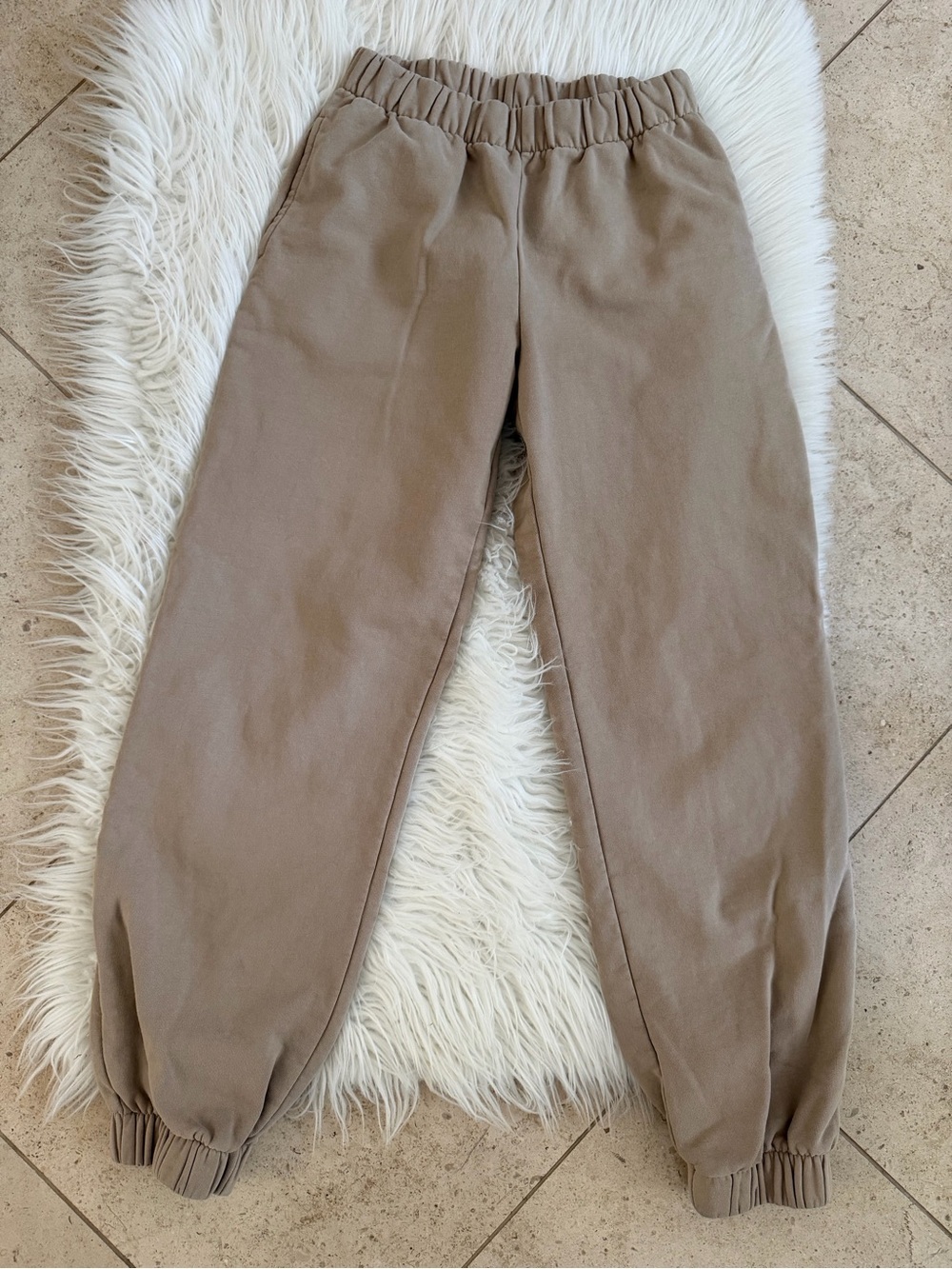 Brandy Melville Women Sweatpants Neutral Taupe Cozy Joggers Pull On One Size